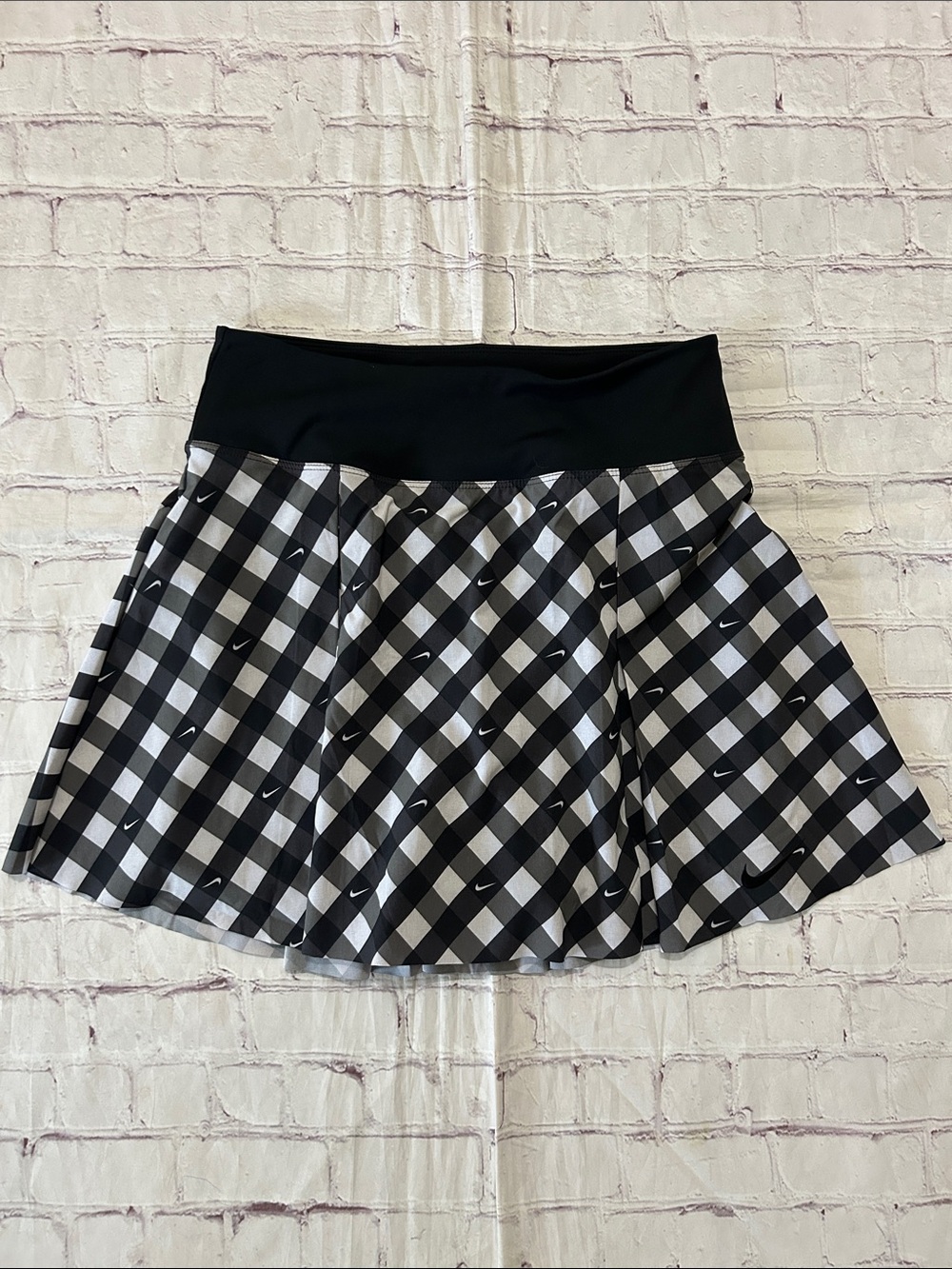 Nike DriFit Black White Checkered Golf Running Athletic Skort Size Medium